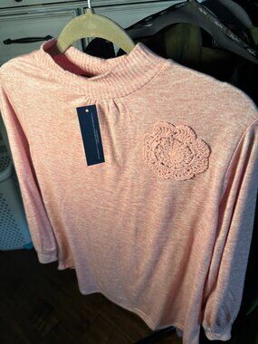 Adrienne Vittadini Pink Sweater (NWT, XL)
